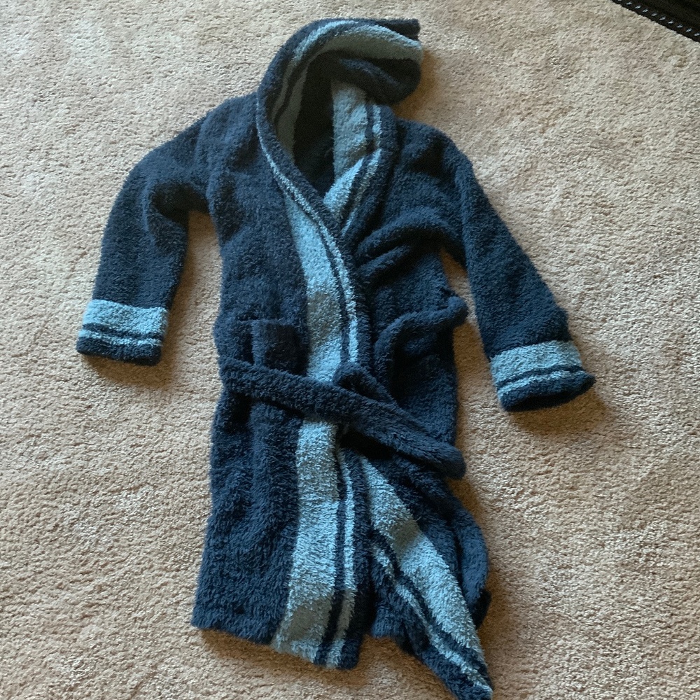 Barefoot Dreams Child Robe size 8/10